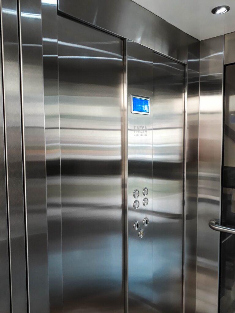 Servicios faesa ascensores 9